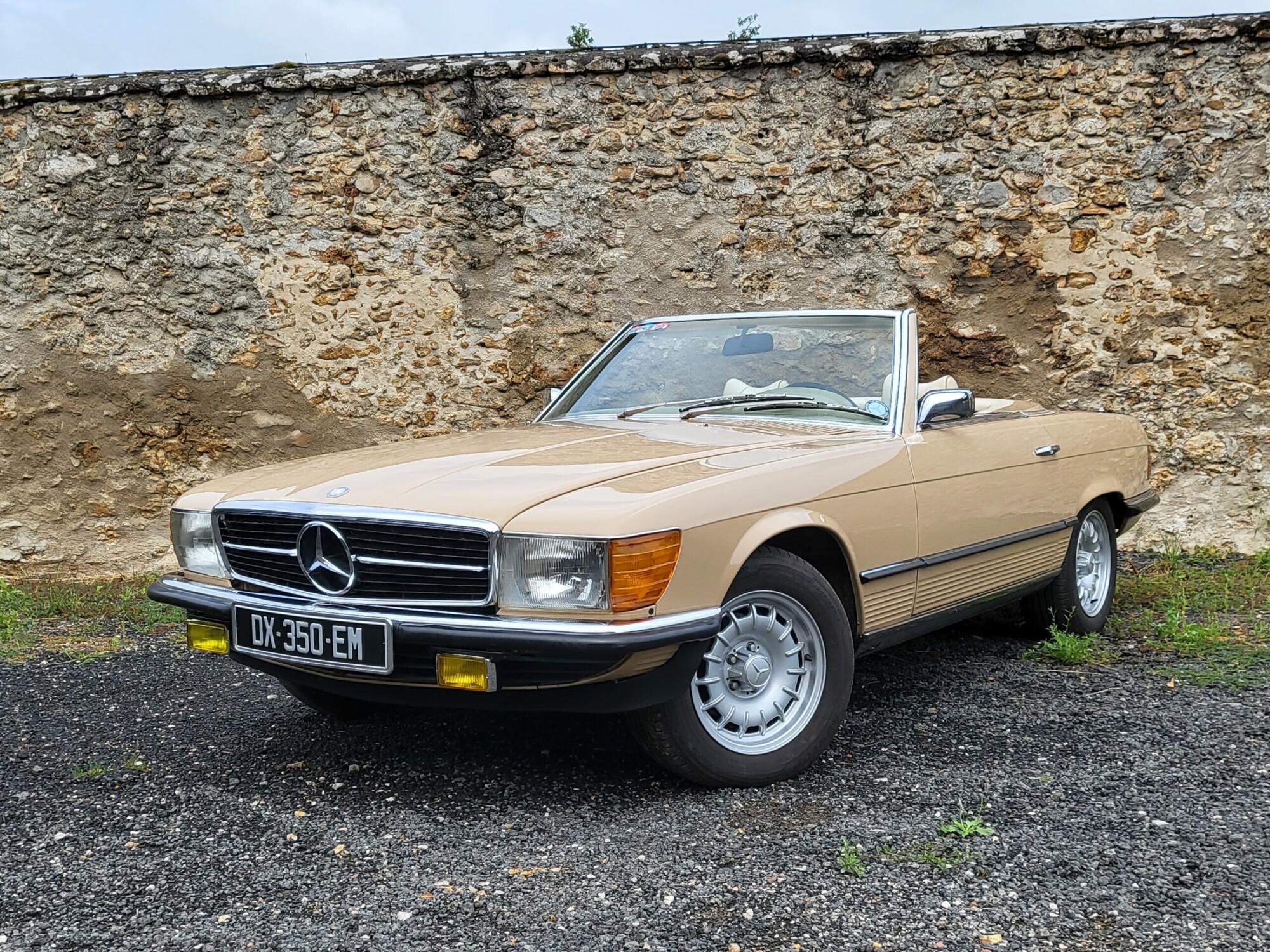 Mercedes 350SL – Image 6