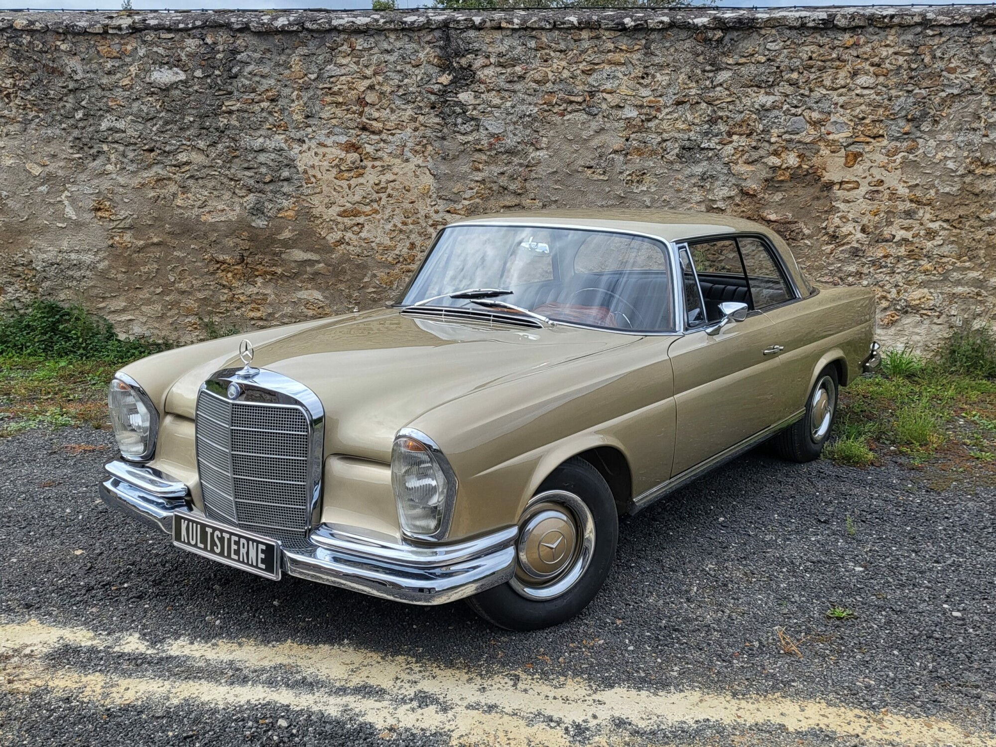 Mercedes 250SE – Image 30
