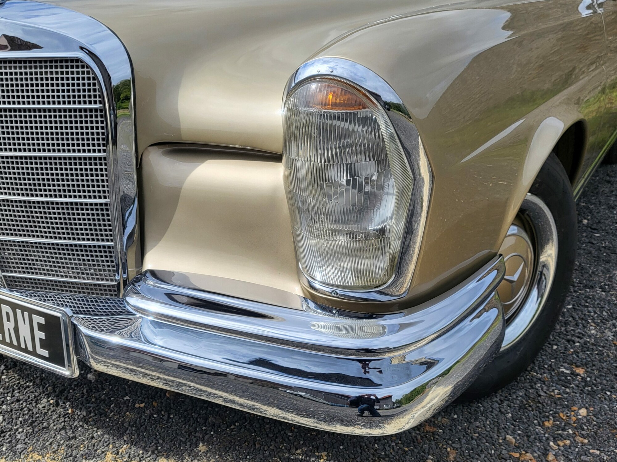 Mercedes 250SE – Image 27