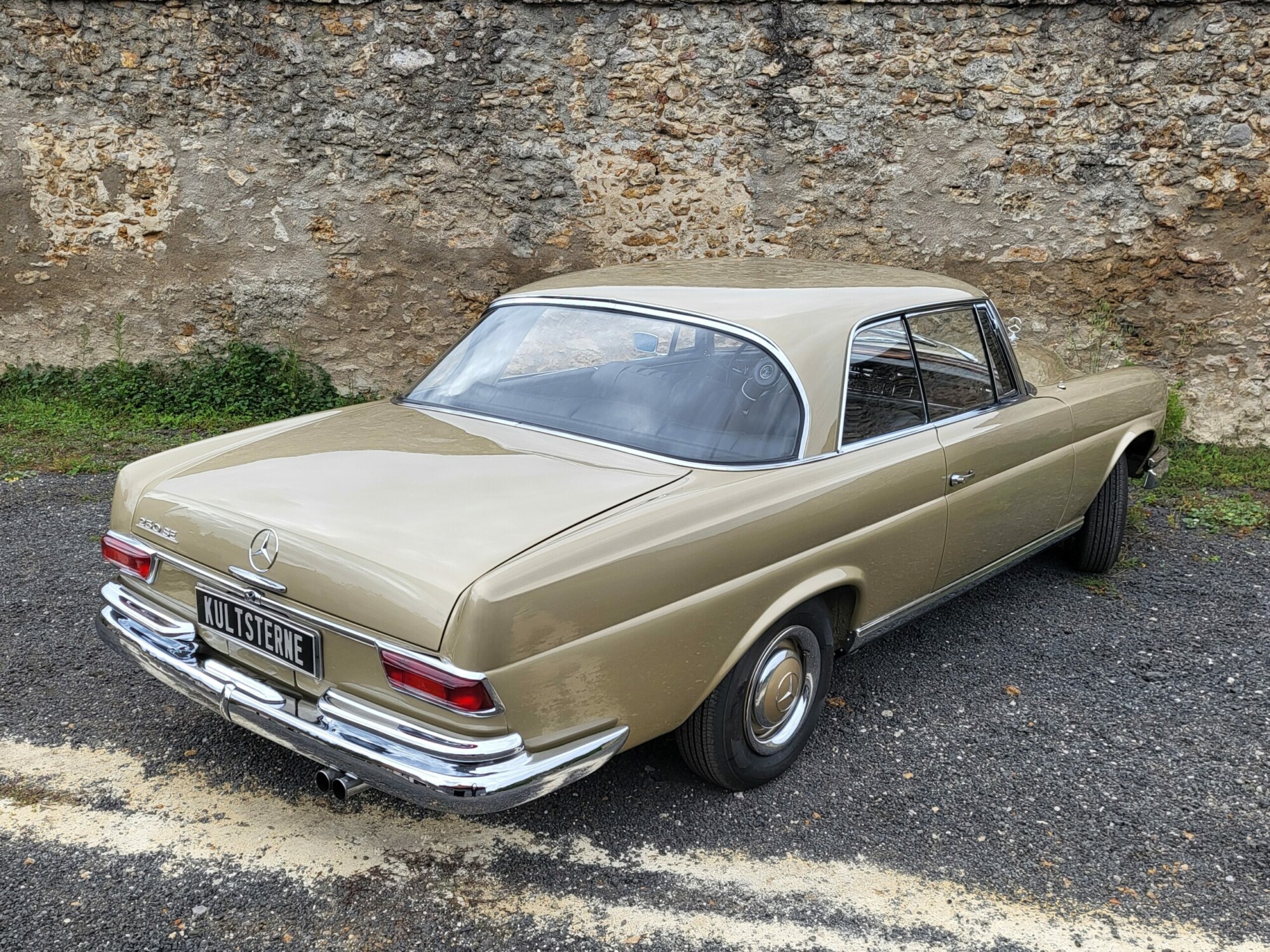 Mercedes 250SE – Image 21