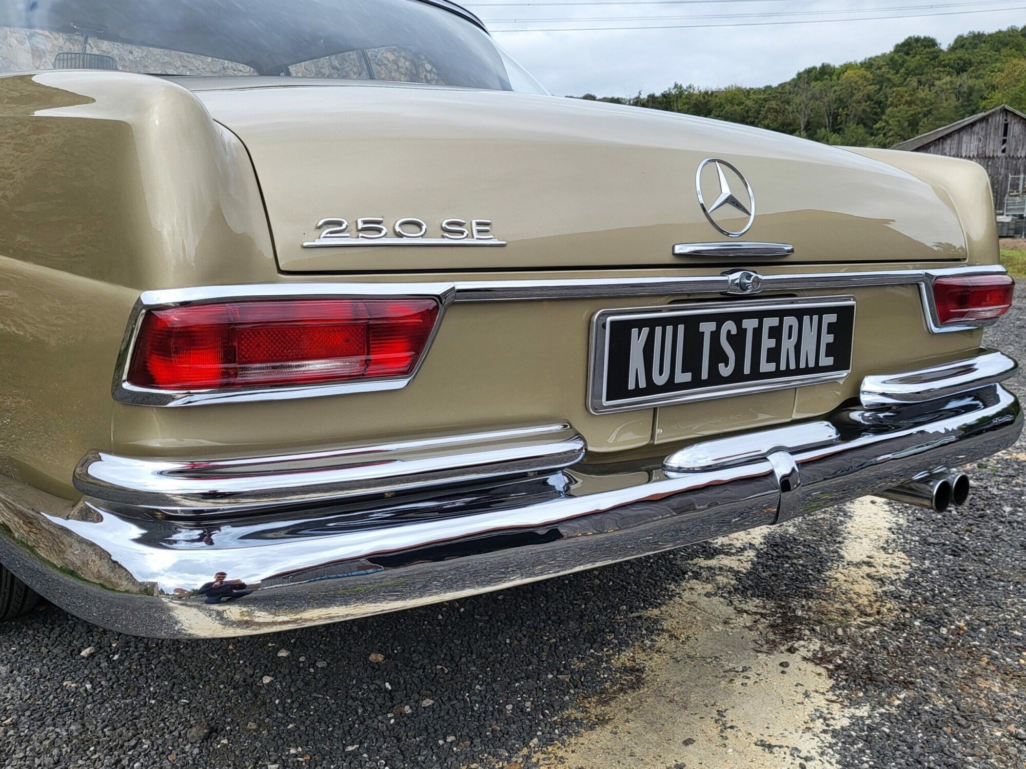 Mercedes 250SE – Image 18
