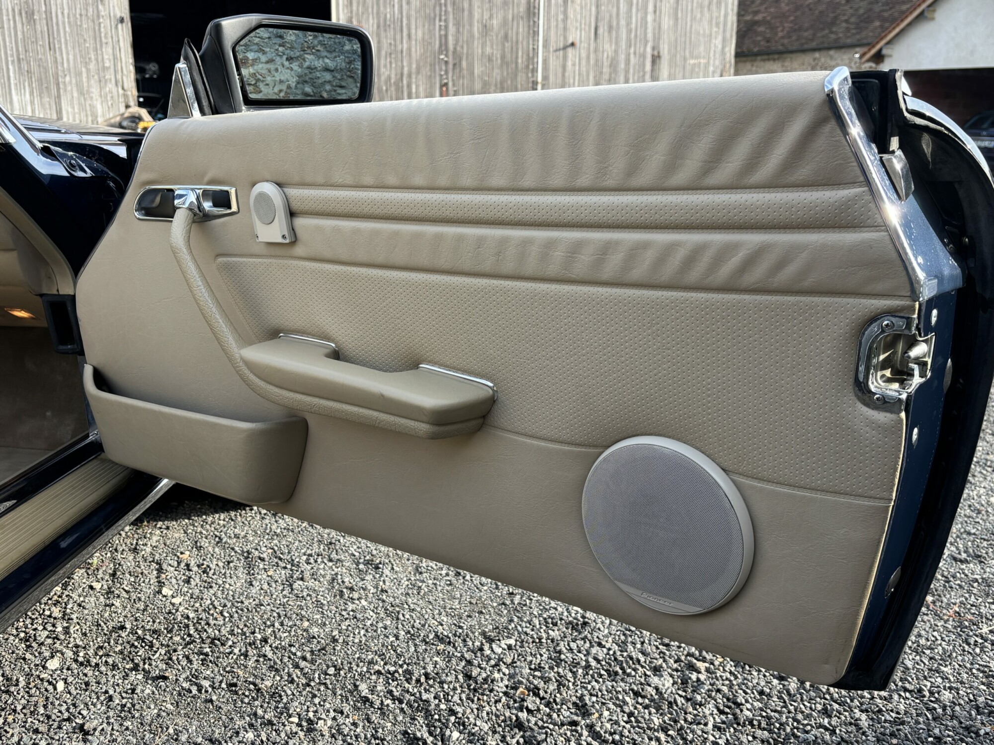Mercedes 300SL – Image 19