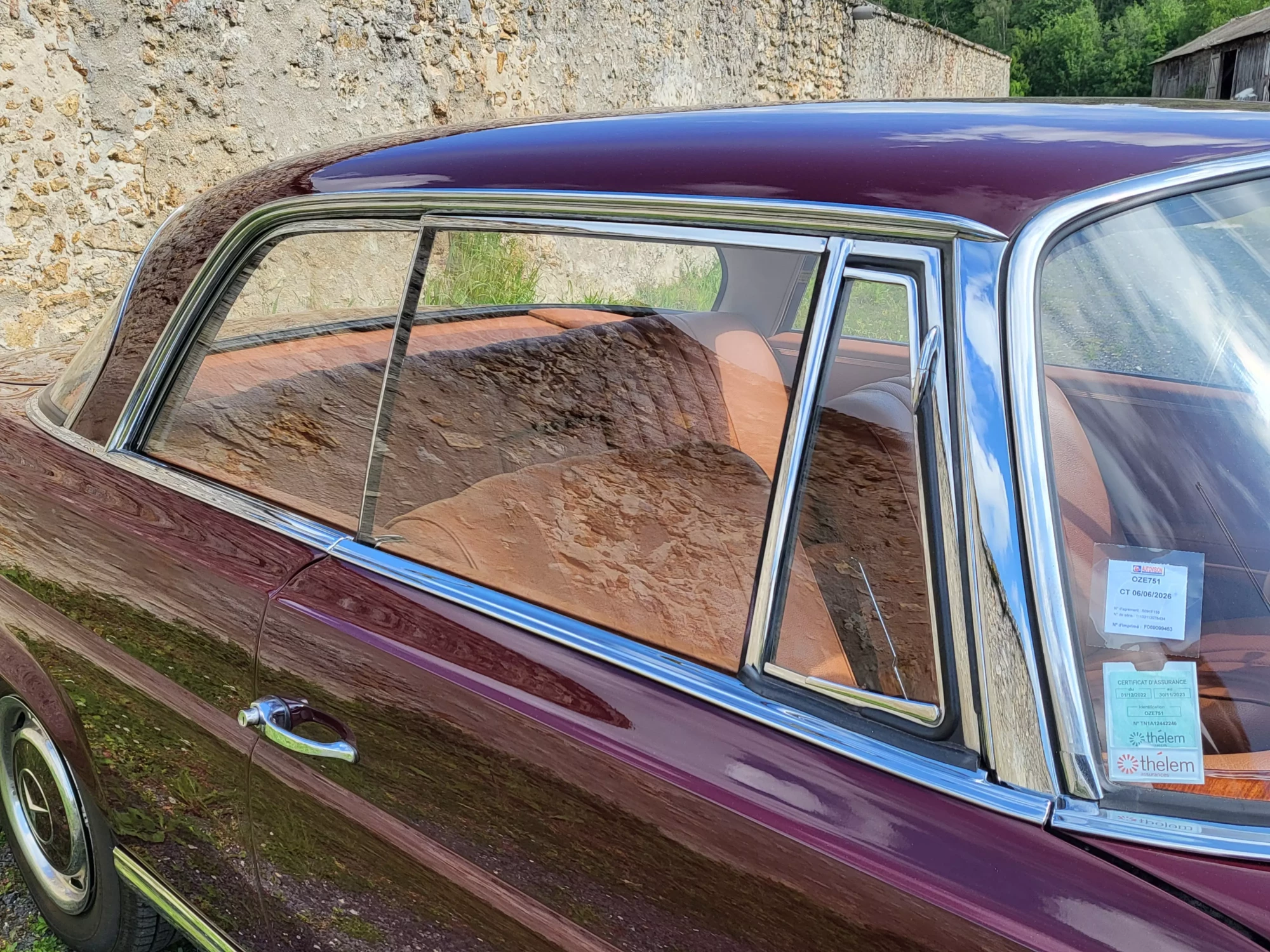 Mercedes 220SE – Image 11