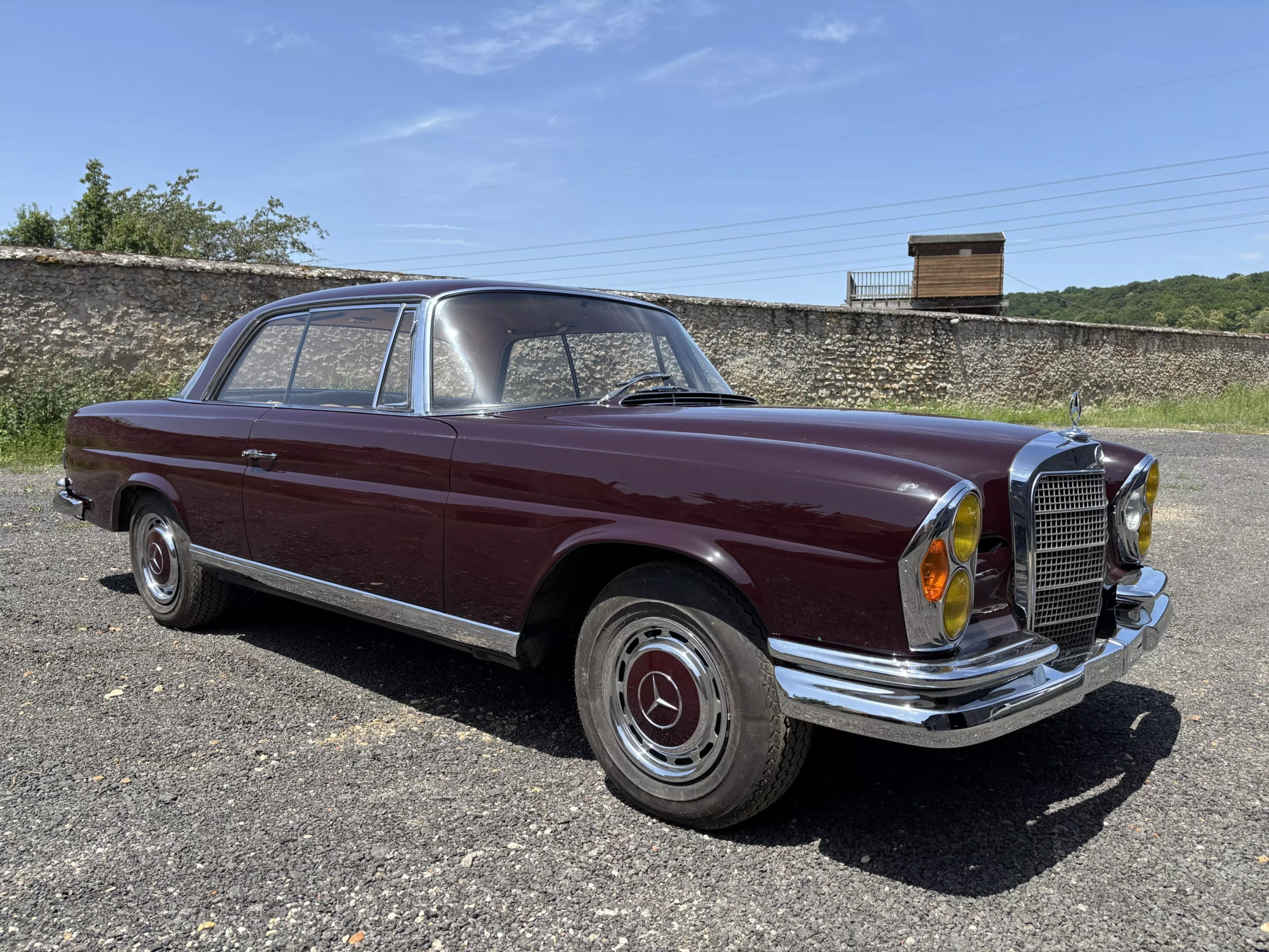 Mercedes 220SE